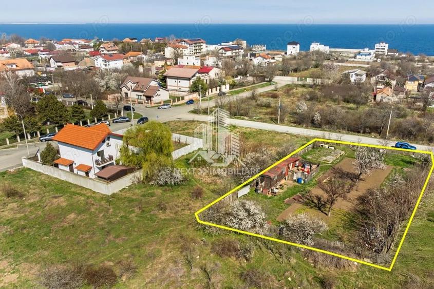 Teren de 1300 mp, în Eforie