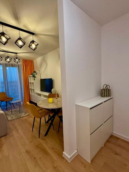 Apartament cu 2 camere decomandat, mobilat în Theodor Pallady