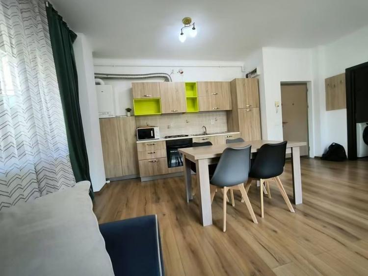 Apartament cu 2 camere în Între Lacuri