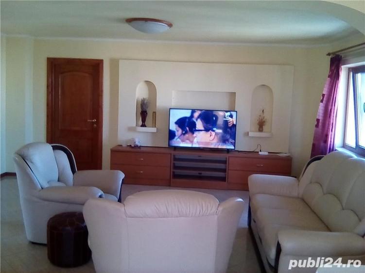 Apartament cu 4 camere decomandat în Mangalia