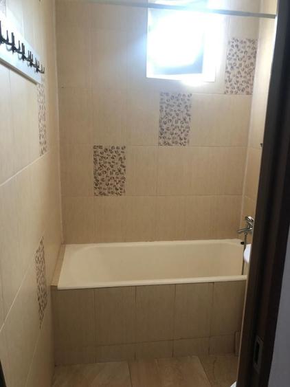 Apartament cu 4 camere semidecomandat în Militari