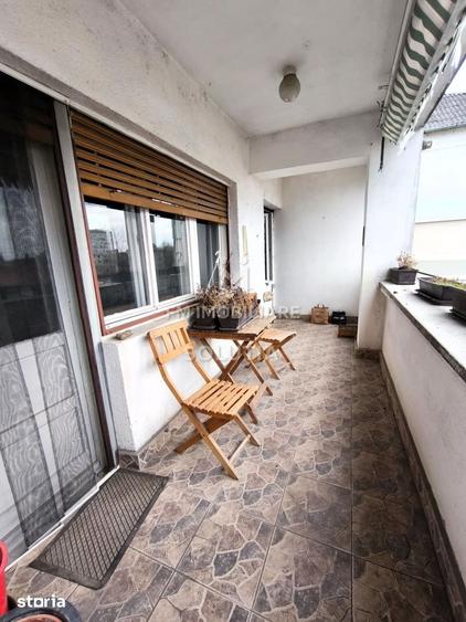 Apartament cu 3 camere decomandat în Orașul Vechi
