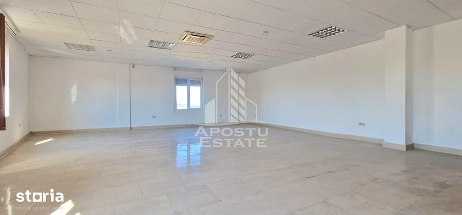 Spațiu comercial, de 220 mp, în Central
