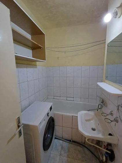 Garsonieră semidecomandată în Decebal