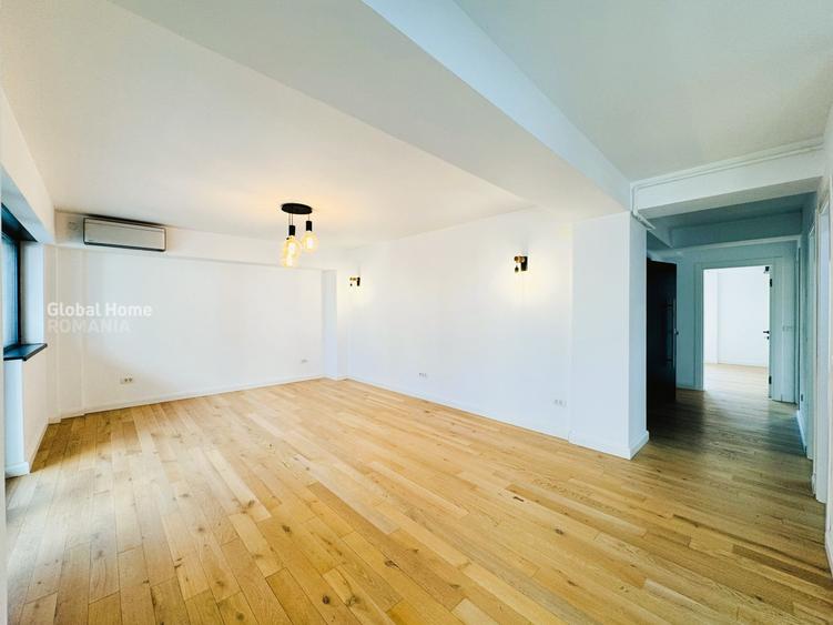 Apartament cu 3 camere semidecomandat în Polonă