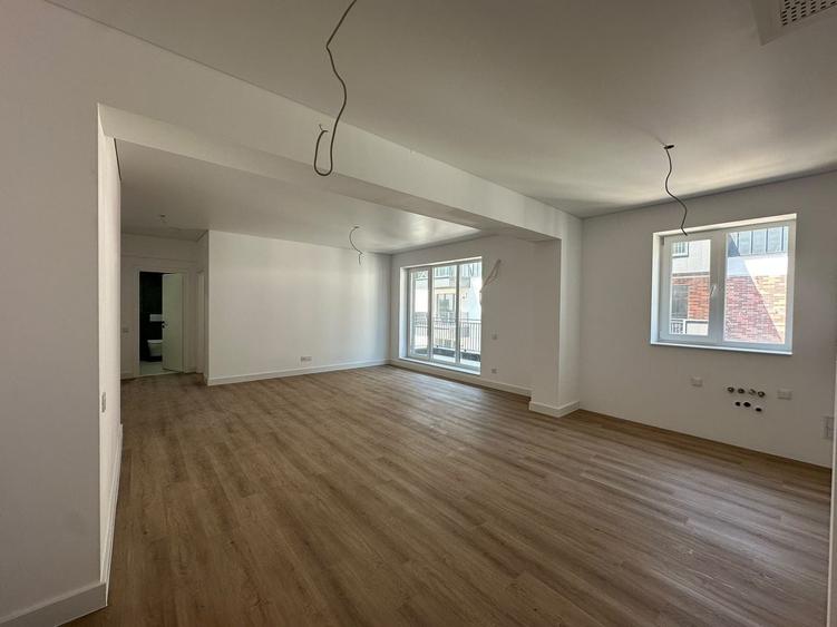 Vânzare Ap.2 Camere Pipera-Tunari - 2