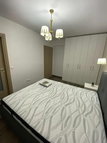 Apartament cu 2 camere decomandat, mobilat în Aviației