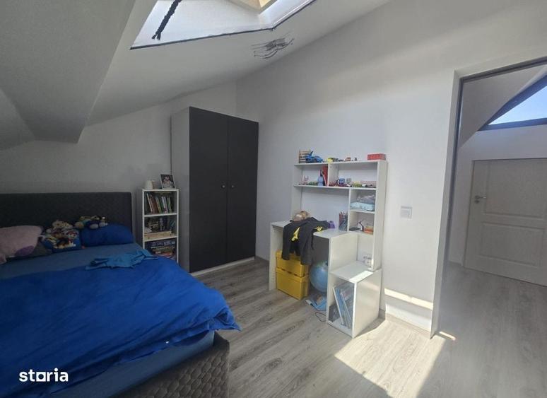 Apartament cu 4 camere în Popas Păcurari