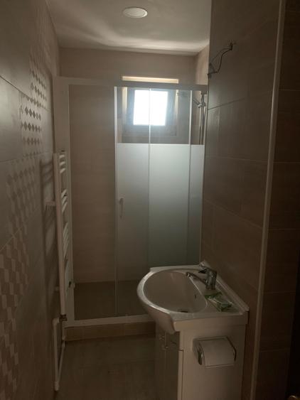Apartament cu 2 camere semidecomandat în Piața Centrală