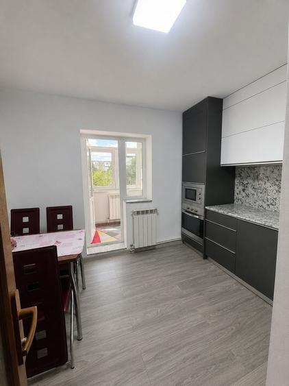 Apartament cu 3 camere decomandat în Tudor Vladimirescu