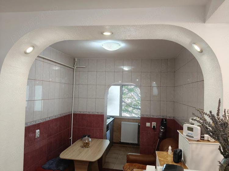 Apartament cu 2 camere decomandat în Pădurii