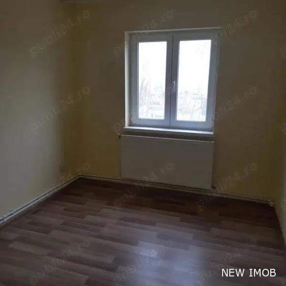 Apartament cu 2 camere decomandat în Titu Maiorescu