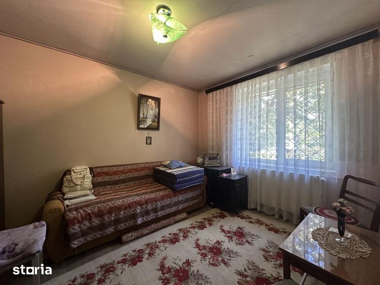 Apartament cu 2 camere semidecomandat în Andrei Mureșanu