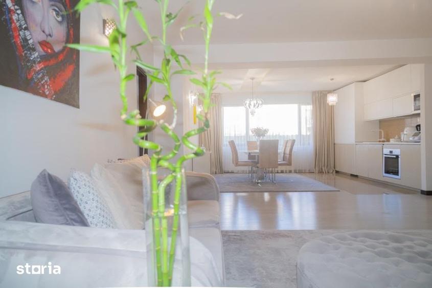 Apartament cu 3 camere decomandat în Străulești