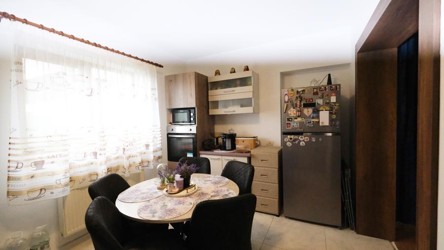 Casă individuală cu 4 camere cu Teren 513 Mp în Țegheș