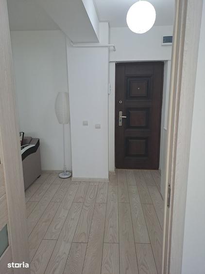 Apartament cu 2 camere în Craiovița Nouă
