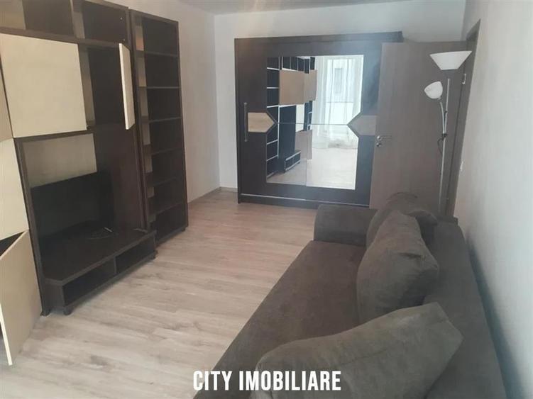 Apartament cu 2 camere decomandat, mobilat în Andrei Mureșanu