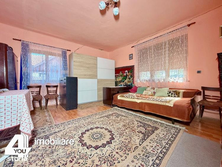 Casă cu 3 camere cu Teren 2880 Mp în Sintea Mare