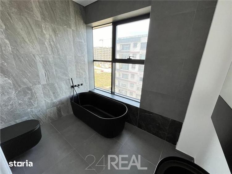 Spațiu comercial, de 224.6 mp, în Tei