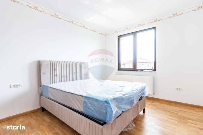 Casă cu 4 camere cu Teren 348 Mp în Central