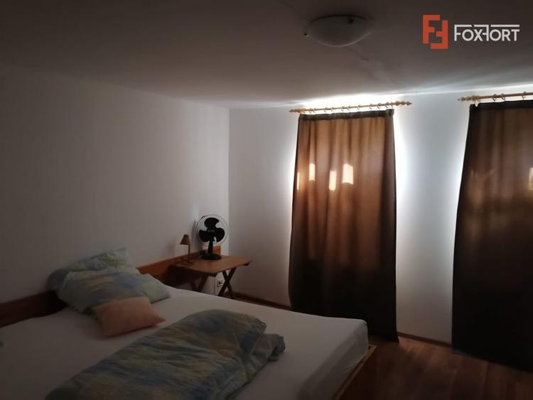 Casă individuală cu 7 camere cu Teren 4316 Mp în Bogda