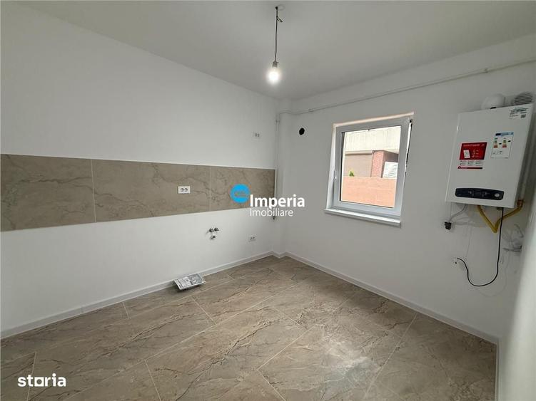 Apartament cu 3 camere în Păcurari