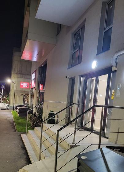 Apartament cu 2 camere decomandat în Berceni