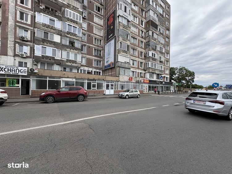 Spațiu comercial, de 70 mp, în Iosia