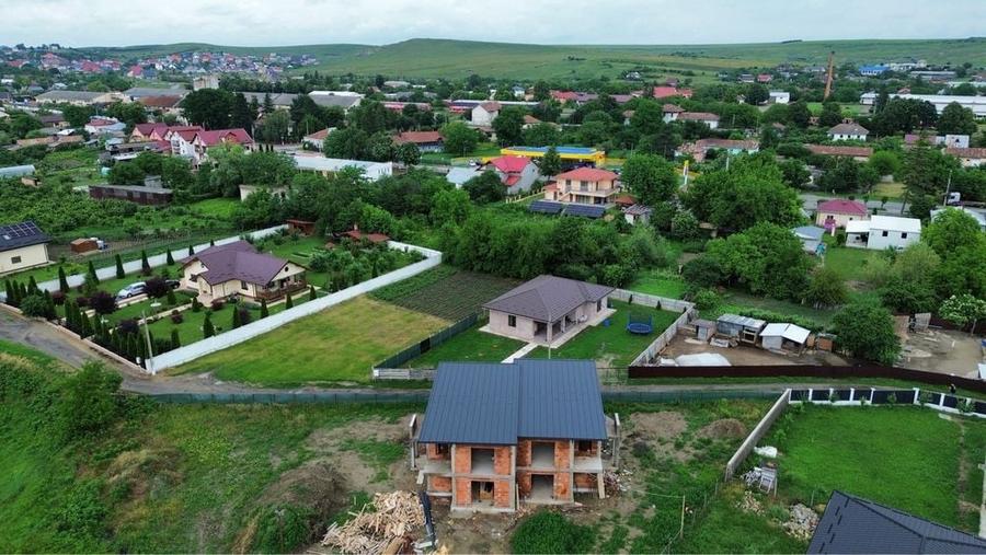 Casă cu 4 camere în Central