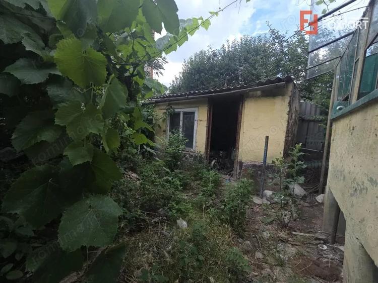 Casă cu 2 camere cu Teren 280 Mp în Central