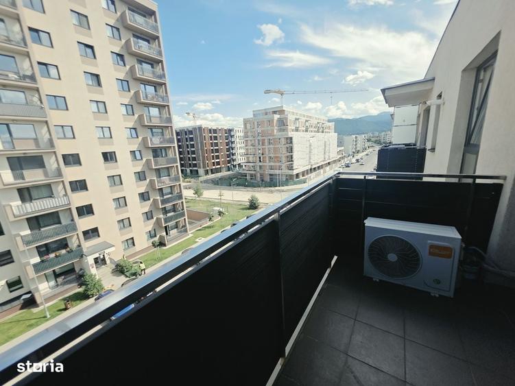 Inchiriez 2 camere open space Tractorul Coresi cu AC , pet friendly - 1