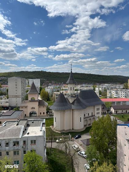 Apartament cu 3 camere decomandat în Alexandru cel Bun