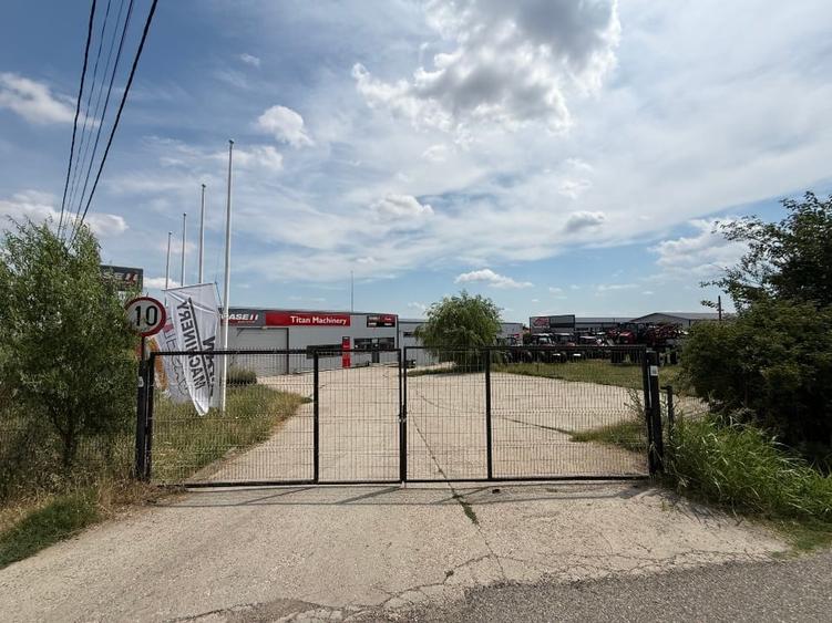 Spațiu industrial, de 820 mp, în 1 Mai