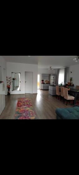 Casă individuală cu 4 camere cu Teren 663 Mp în Jelna