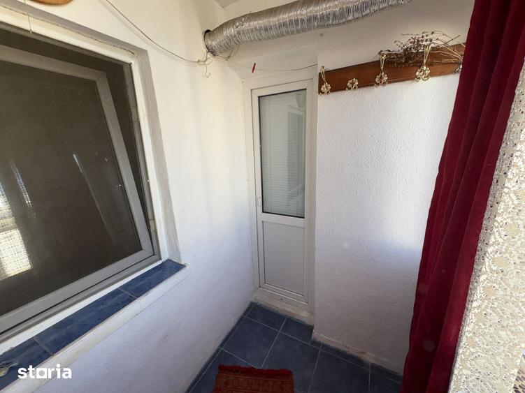 Apartament cu 2 camere decomandat în Exterior Vest