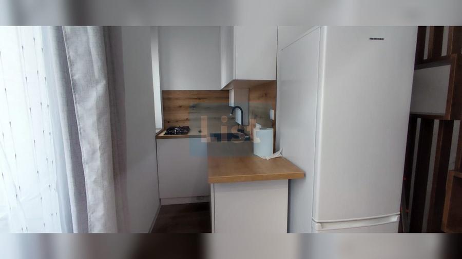 Apartament cu 2 camere semidecomandat în Gruia