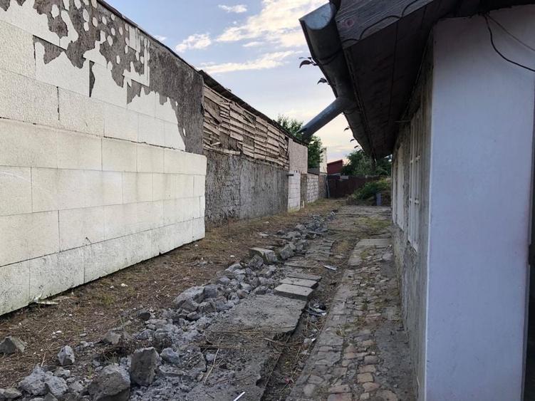 Casă cu 4 camere în Brăilița