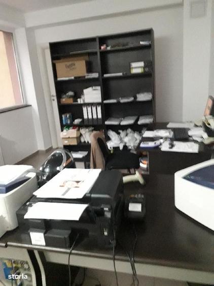 Apartament cu 2 camere decomandat în Titan