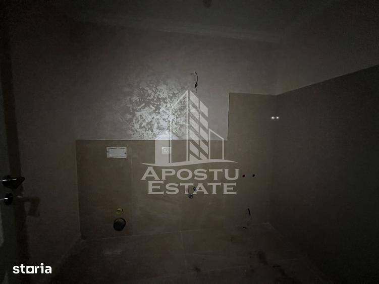 Casă cu 5 camere cu Teren 260 Mp în Giarmata