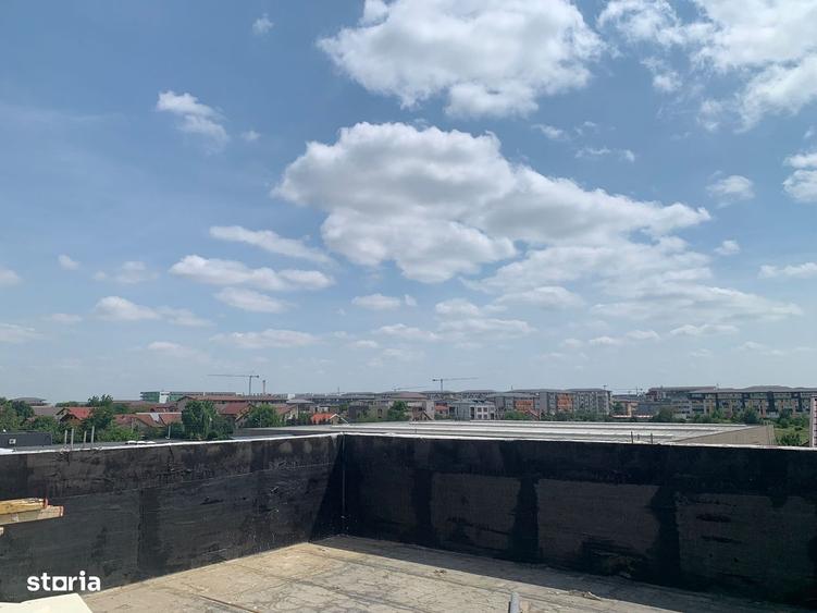 Apartament cu 4 camere în Berceni