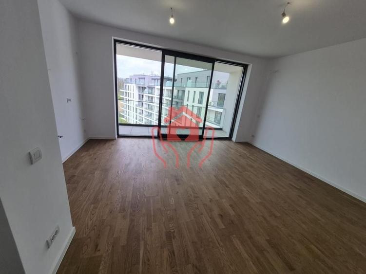 Apartament cu 2 camere decomandat în Băneasa