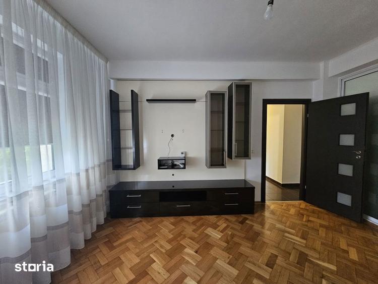 Apartament cu 2 camere decomandat, mobilat în Bucureștii Noi
