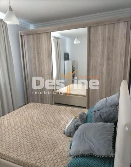Apartament cu 3 camere decomandat în Dumbrăvița