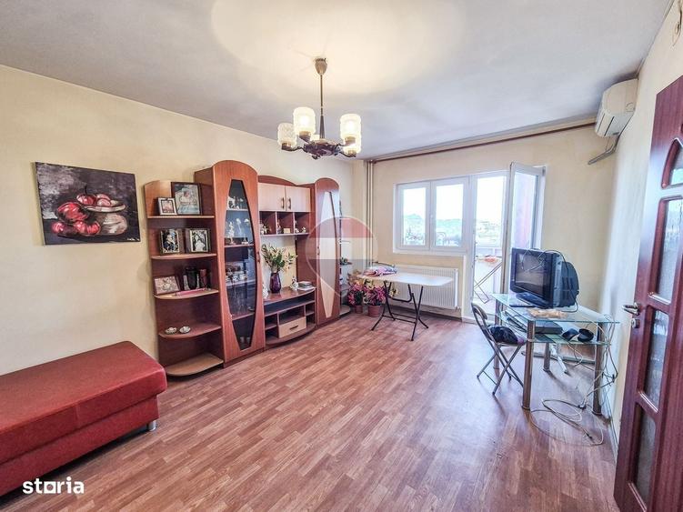 Apartament cu 2 camere decomandat în Titulescu