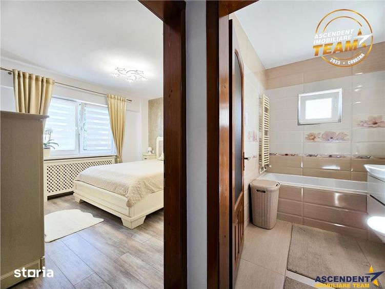 Apartament cu 4 camere, mobilat în Central