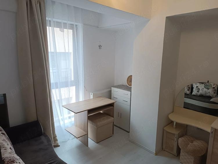 Apartament cu 2 camere decomandat în Granit