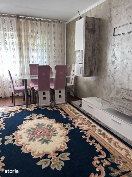 Apartament cu 3 camere decomandat în Obcini