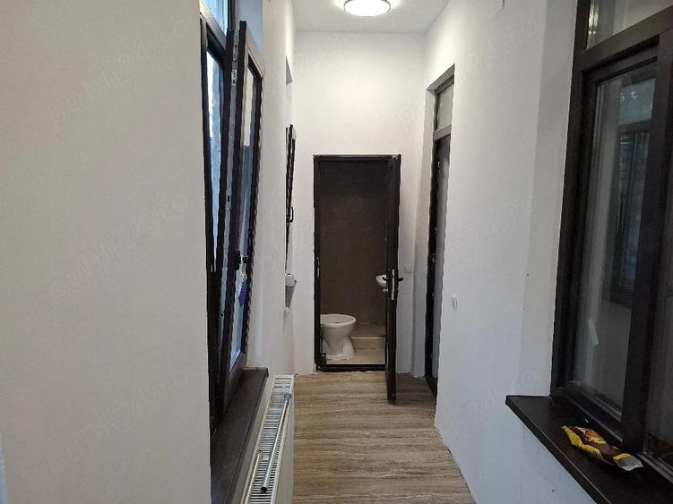 Casă cu Teren 350 Mp în Central