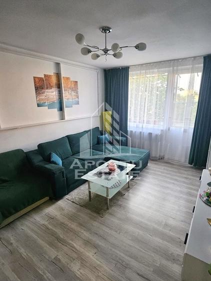 Apartament cu 3 camere semidecomandat, mobilat în Șagului