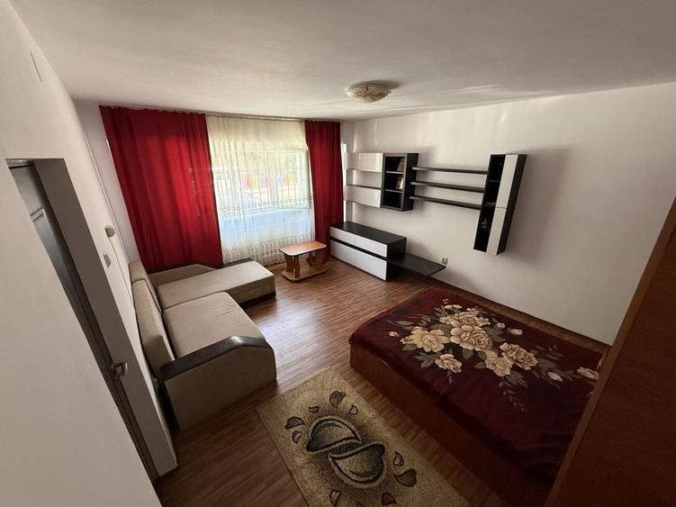 Garsonieră decomandată în Calarași 4
